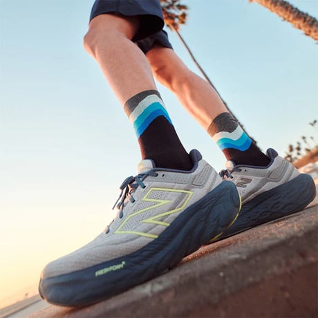 feetures フィーチャーズ / Elite Light Cushion Mini Crew