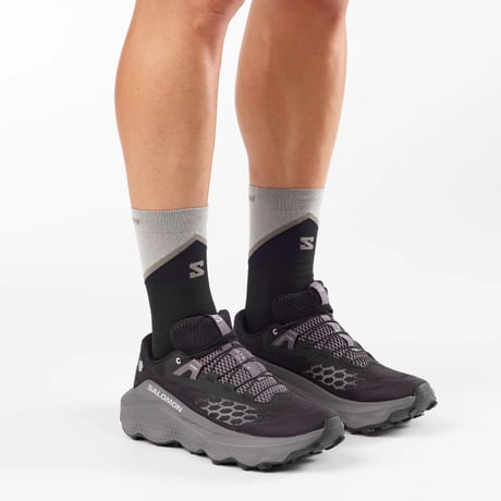 SALOMON サロモン / ULTRA GLIDE 4 ウルトラ グライド 4［メンズ］《Black / Dark Gull Gray》