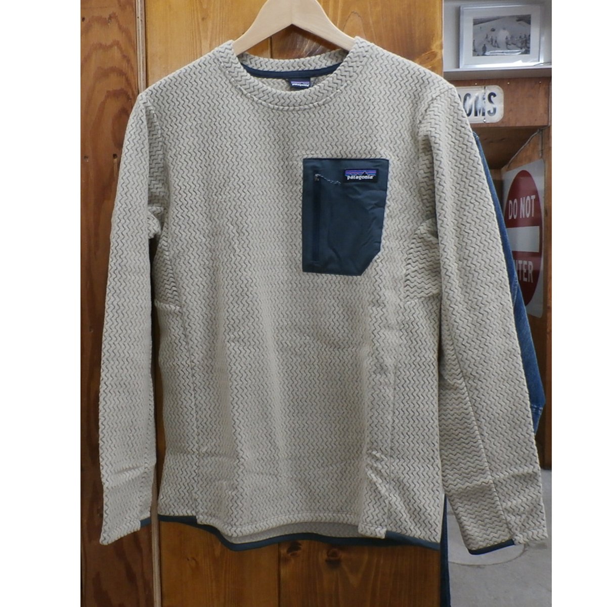 patagonia/メンズ・R1エア・クルー | LITTLE FIELD