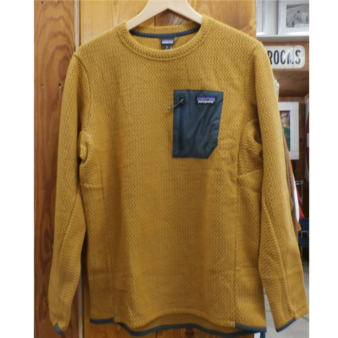 patagonia/メンズ・R1エア・クルー | LITTLE FIELD