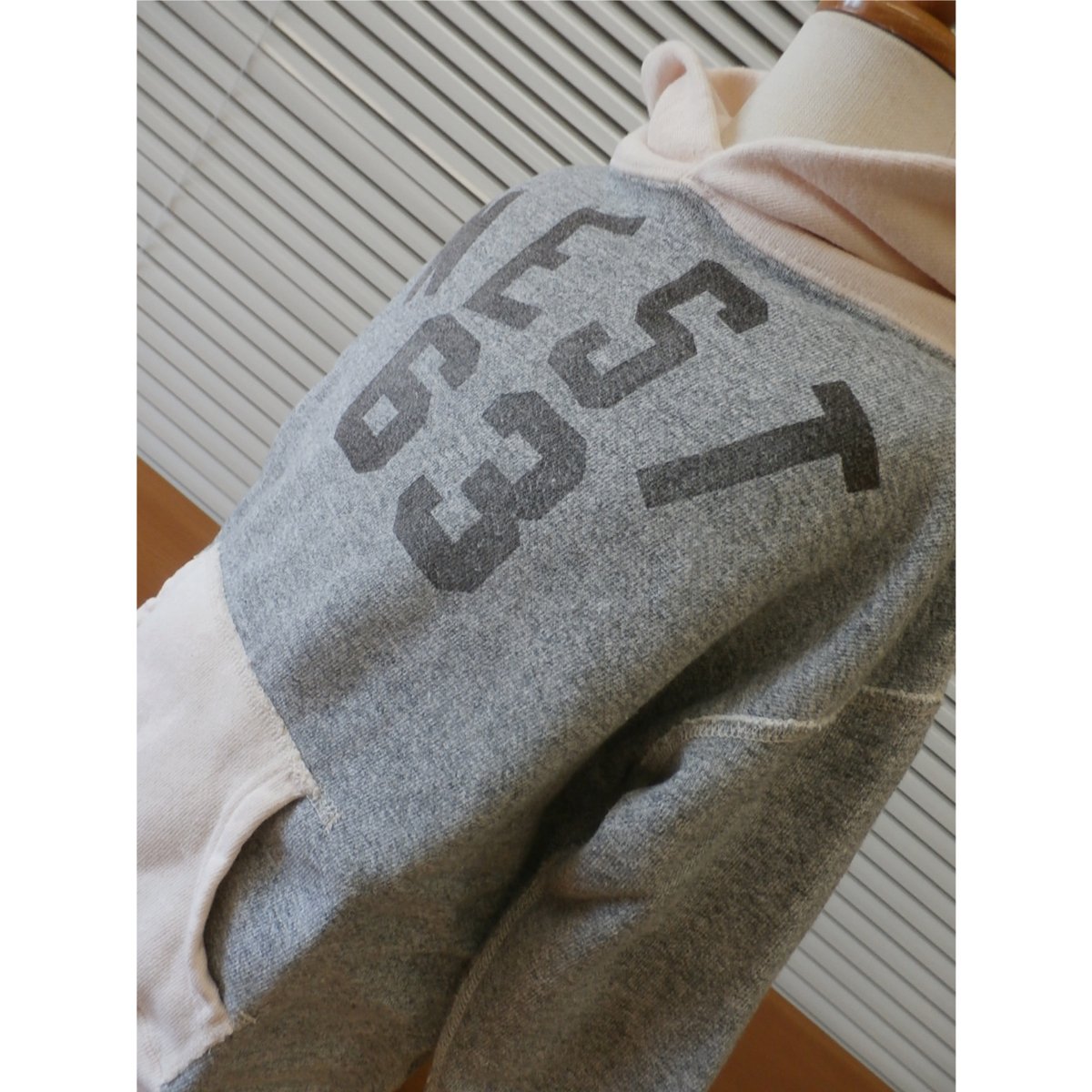 DENIMDUNGAREE/ WEST パーカー | LITTLE FIELD