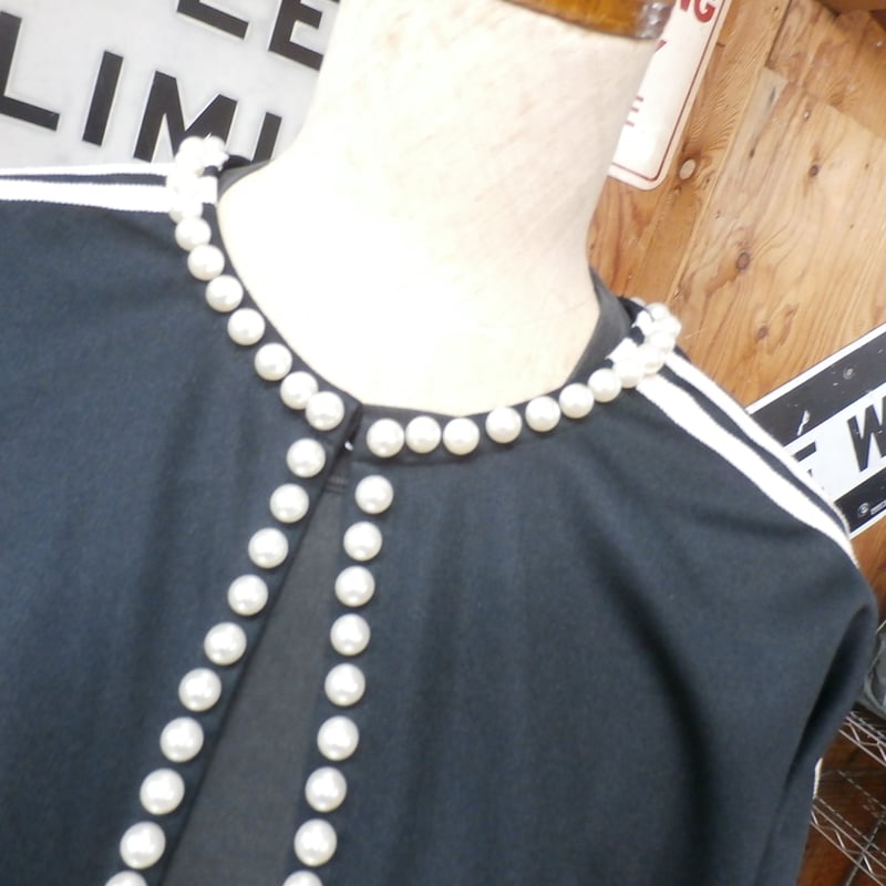 ♡MARET マレ♡ パールON THEトラック カーディガン WINE 楽天市場】【マレ MARET】 パールON THE トラックカーデ (01)【M25S23