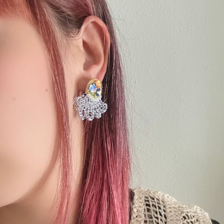 atempo　フリルピアス　シルバー