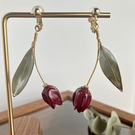 フタイッカ / チューリップイヤリング・ピアス