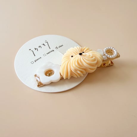 うわのそら　ホイップわんこのヘアクリップ