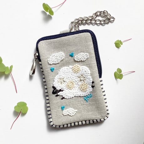 TTT♡   ウエイト枠  刺繍イニシャルポーチ♡ Amazon.co.jp: Shinzi Katoh バレエ イニシャル刺繍ポーチ （A