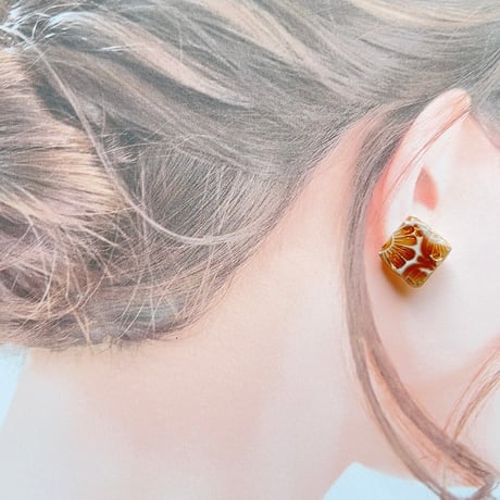 TARO/茶×コットンパールピアス