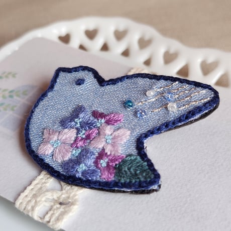 花浅黄(はなあさぎ)/ 鳥と紫陽花