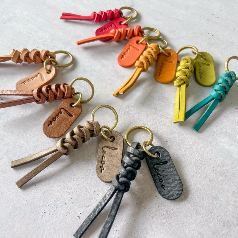 lecoa☆leather(レコアレザー)/ 革紐キーホルダー | くうそう ONE-DERFUL