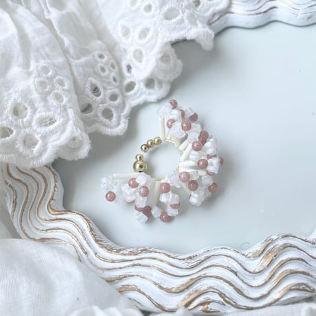 poetto / flower hira hira cuff (pink)