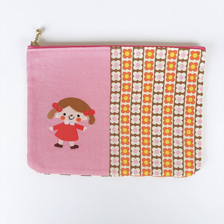 チョコット　ぺたんこ刺繍ポーチ　女の子