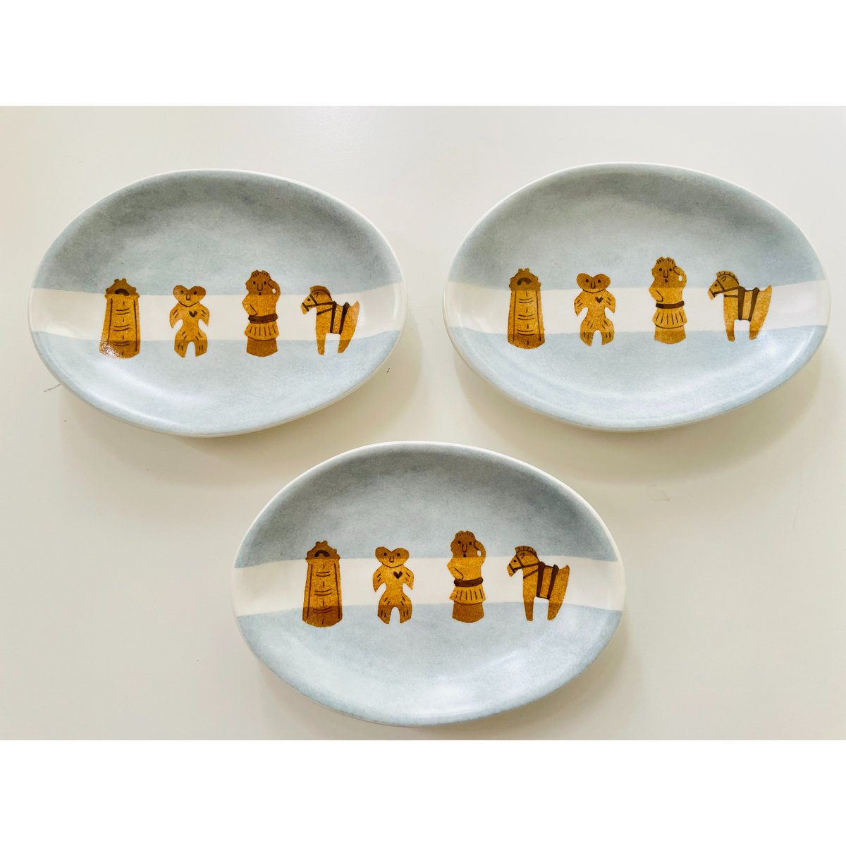 大きな絵皿パート２ ハートプレート・大(ポーランド食器)