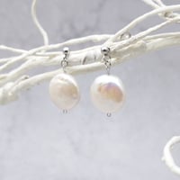Simple+(シンプルプラス)/ 淡水パールコインのピアス