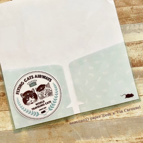 nemunoki paper item/「世界を旅する猫たち」　チケットホルダー・クリーニングクロス