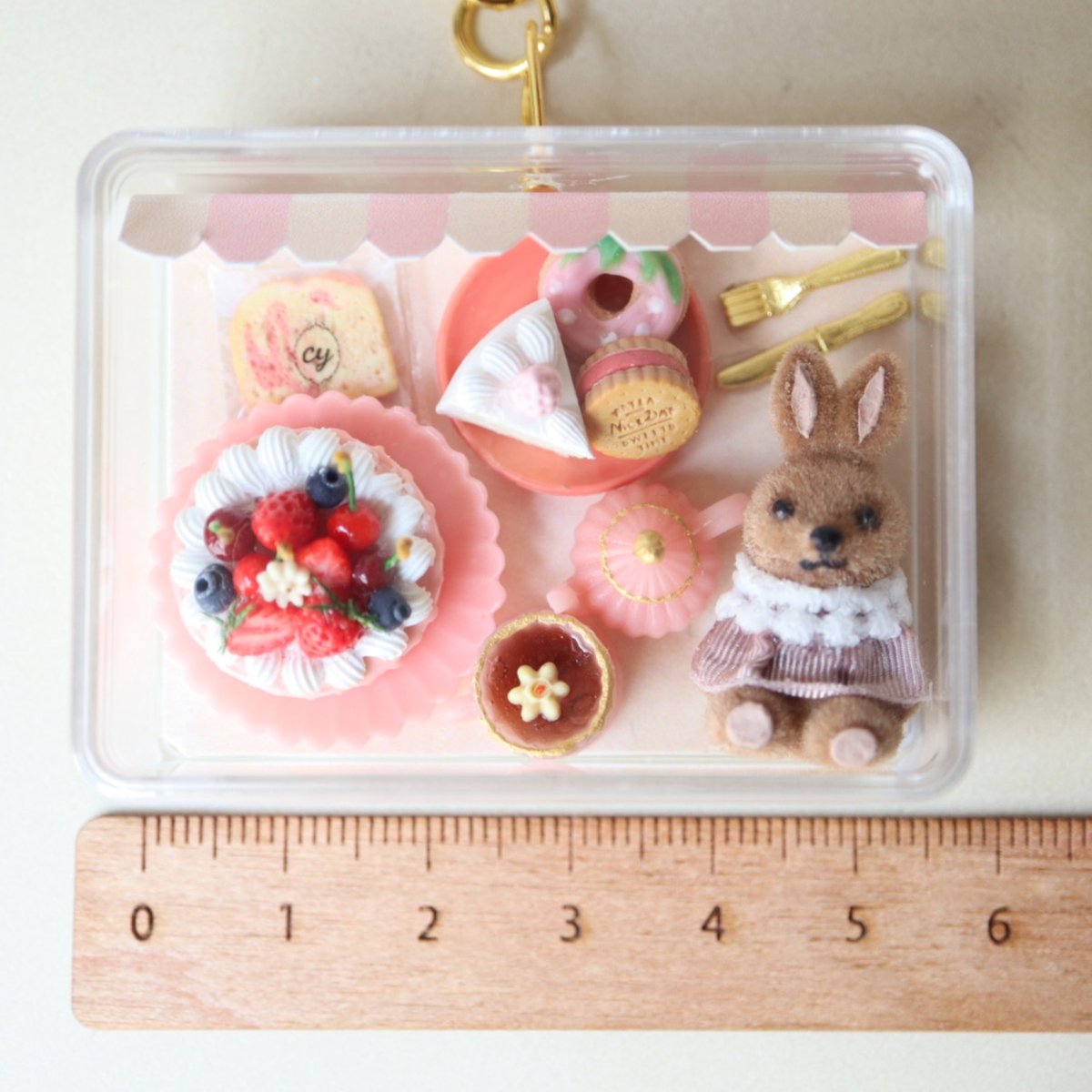 Y*。様 Lucky Cream Chocolate☆スイーツ＆うさちゃんチャー chi-yu /うさぎスイーツキーホルダー | くうそう ONE-DERFUL