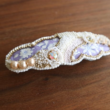 ito.iro.katachi(イトイロカタチ) / 刺繍バレッタ 【ハレノヒ】