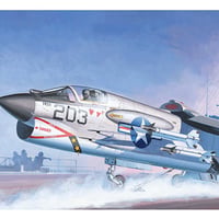 1/72F-8E クルーセイダー