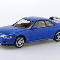 楽プラ1/32ニッサン R33 スカイラインGT-R(ブルー）