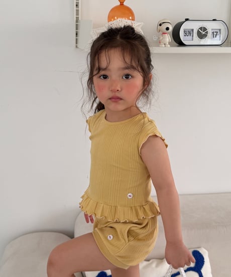 【100~135cm】背中あきフリルトップス