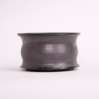 オリジナル陶器鉢 “ゆらぎ” ブラック Sサイズ