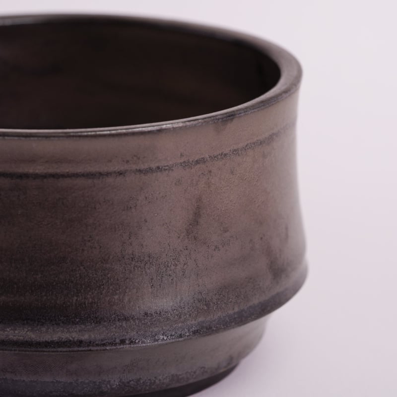 オリジナル陶器鉢 “つぼみ” 金彩 Sサイズ | Agave & Caudex Port Eden