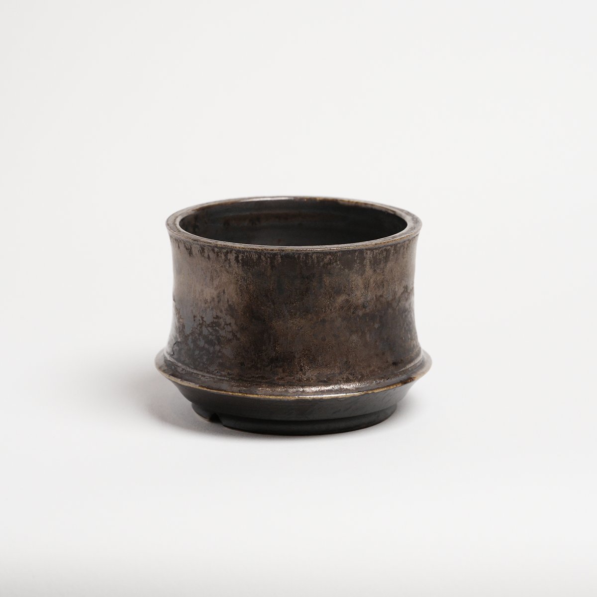 鉢 オリジナル陶器鉢 “つぼみ” 金彩 SSサイズ | Agave & Caudex Port