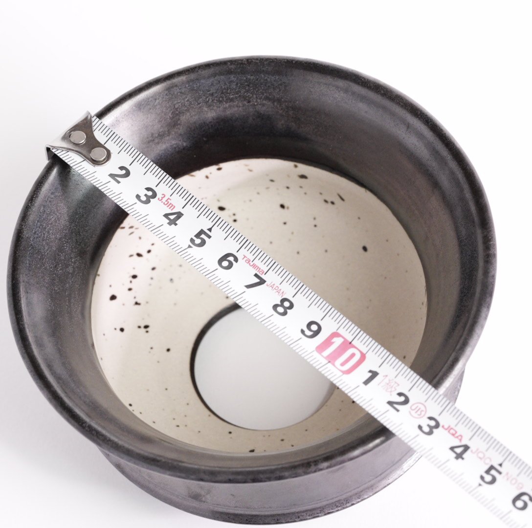 オリジナル陶器鉢 “くびれ” ブラック Sサイズ | Agave & Caudex Port