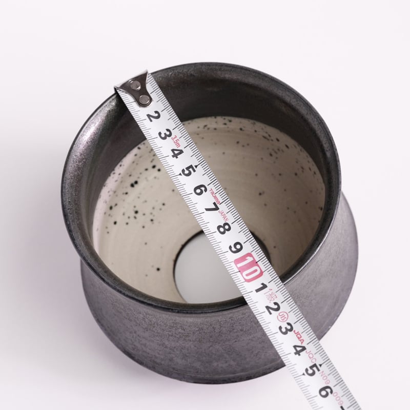 オリジナル陶器鉢 “つぼみ” ブラック Mサイズ | Agave & Caudex Port