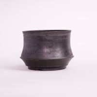 オリジナル陶器鉢 “つぼみ”  ブラック Sサイズ