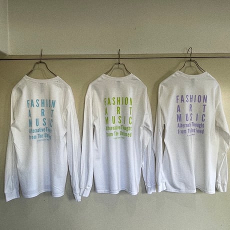 me museum LS T-Shirt
