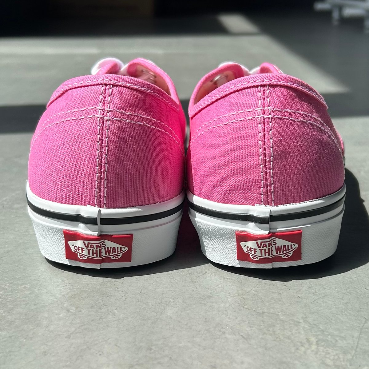 VANS AUTHENTIC | tokishirazu