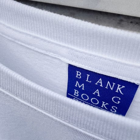 SO MANY BOOKS SO LITTLE TIME Exclusive T-SHT