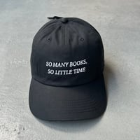 SO MANY BOOKS,SO LITTLE TIME CAP