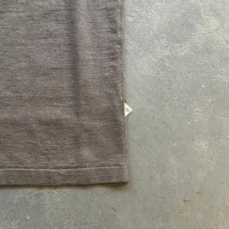 UN-USELESS LINEN KNITEE