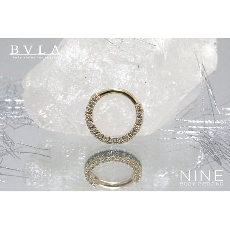 Mandalay - Hinged Ring (YG / Diamond & Ice Blue Diamond)