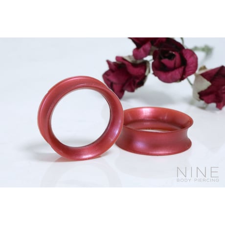 Skin Eyelet Maroon Pearl