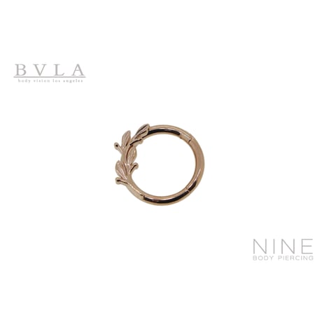 Amity - Hinge Ring (RG - Curved to the Right)