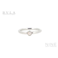 Fixed Ring Bezel Set (WG / White Opal - Conch / Helix)