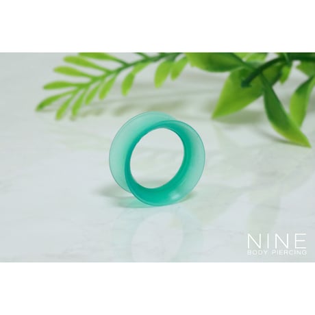 Skin Eyelet Emerald Green