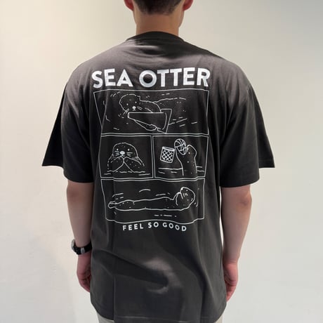 Tシャツ（4コマラッコ）- スミクロ