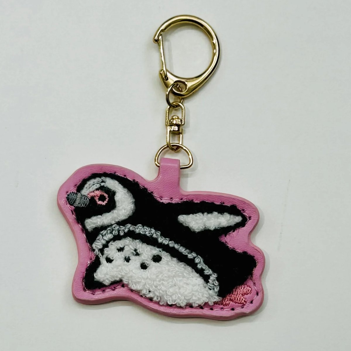 さがら刺繍キーホルダー（ペンギン） | すいそう