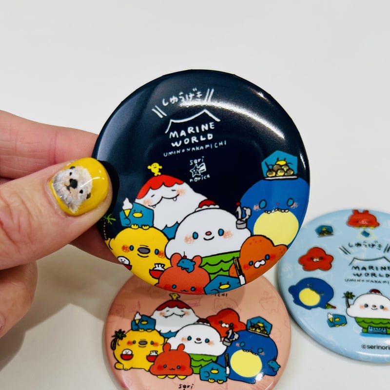 マリンワールド×せり のりか】缶バッジ②（ネイビー） | すいそう