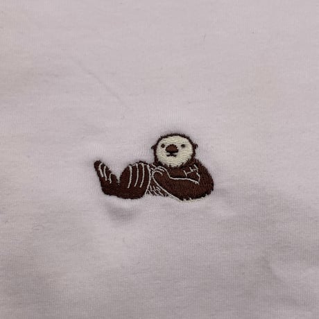 オーガニックコットン刺繍Tシャツ（ラッコ）- ナチュラル