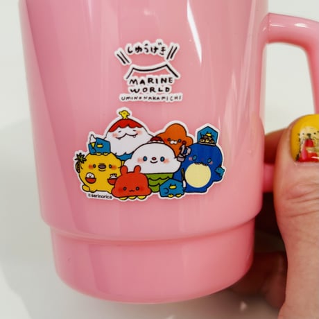 【マリンワールド×せり のりか】プラスチックマグカップ（ピンク）