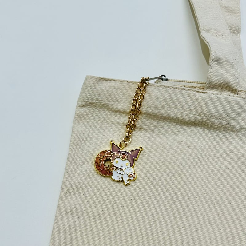 ちゃんまりハンドメイド❇︎トラぺゾイドカットクリスタルのチャーム Hermeow Shop 海外トイ專門店 on X: 