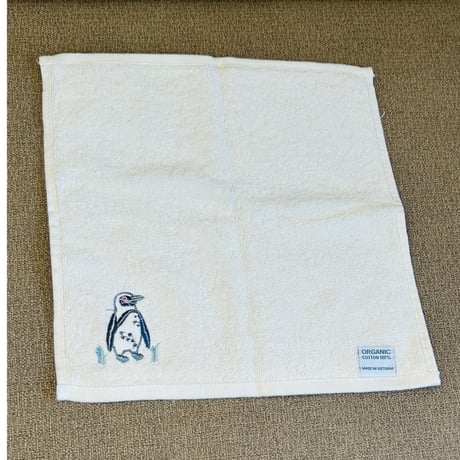 オーガニックコットン刺繍ミニタオル（ペンギン）