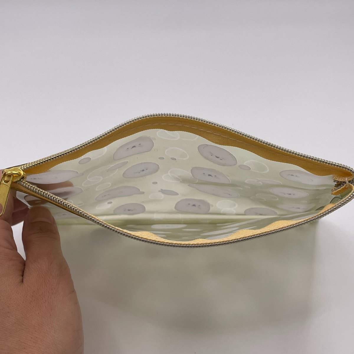 PVCフラットポーチ（アザラシ） | すいそう