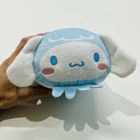 【マリンワールド×シナモロール】もちもちミニクッション