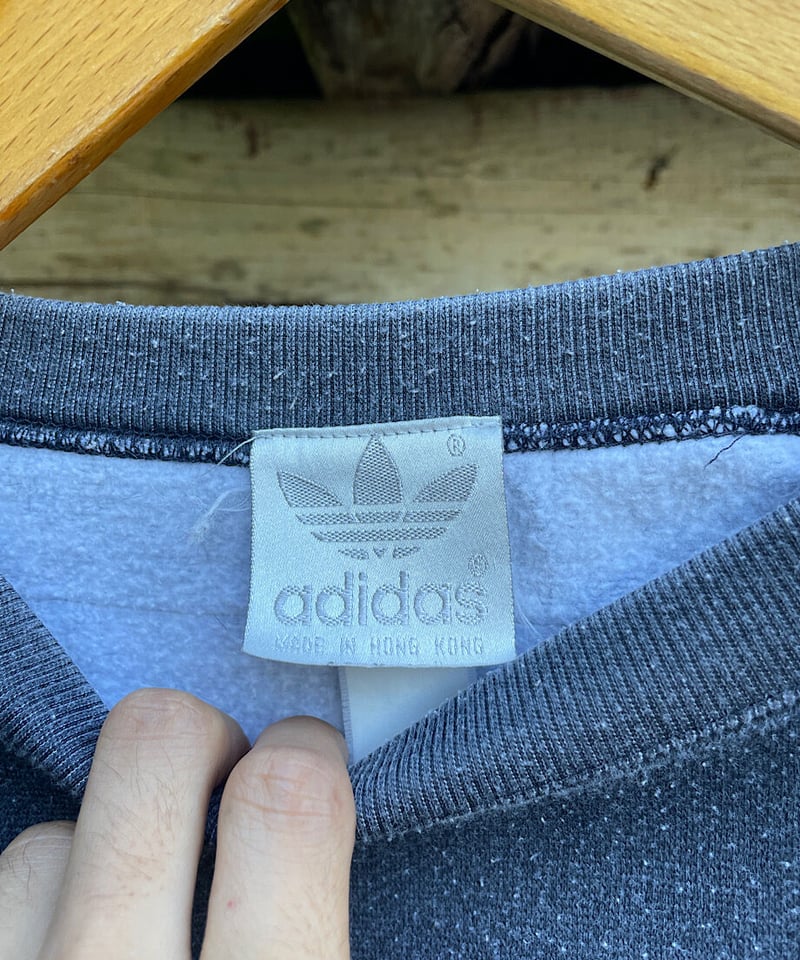 Vintage Adidas olympics crewneck | wabi-sabi-vi