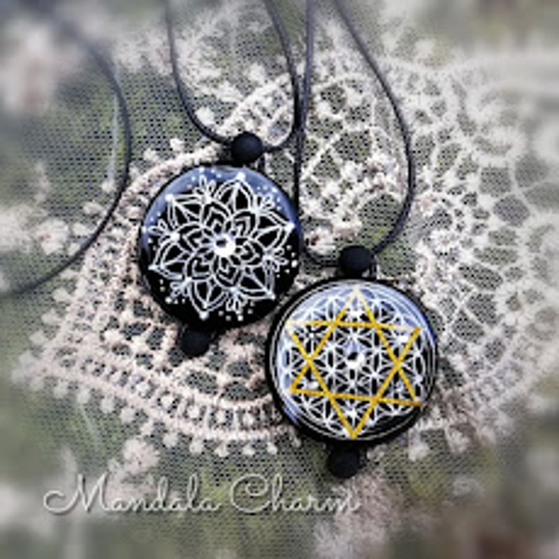 桃蓮玉✨現品のみ‼️魅惑の七変化魔術曼荼羅リング✨ 曼荼羅模様(蓮の花) - MikazukiのNFT | Adam byGMO